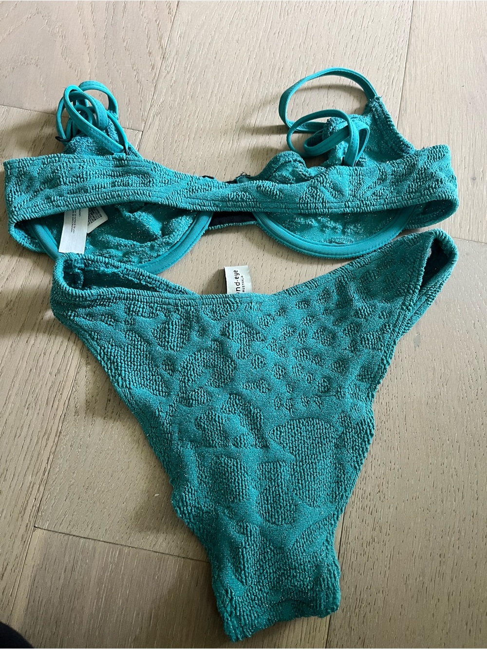 bond-eye Bikini Set - Women Swim - Picture 2 of 5